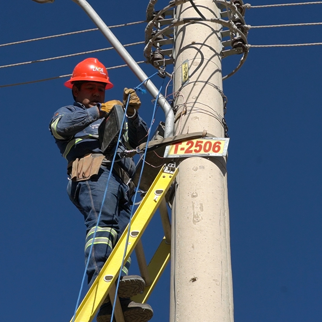 Controlamos la calidad del suministro eléctrico con monitoreo especializado en Vichuloma